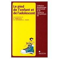 Le pied de l'enfant et de l'adolescent